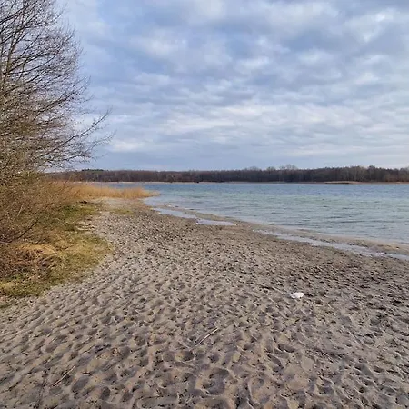 Дом отдыха Na Cyplu Ostrowskim Ostrowo (Slupca)